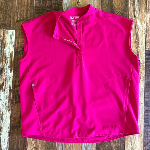 Figs Rafaela Ultra Rose - Picture 3 of 5